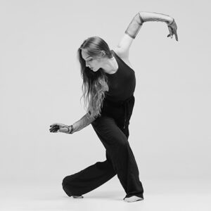 Taller Danza Moderna Adultos (2025 / 2026)